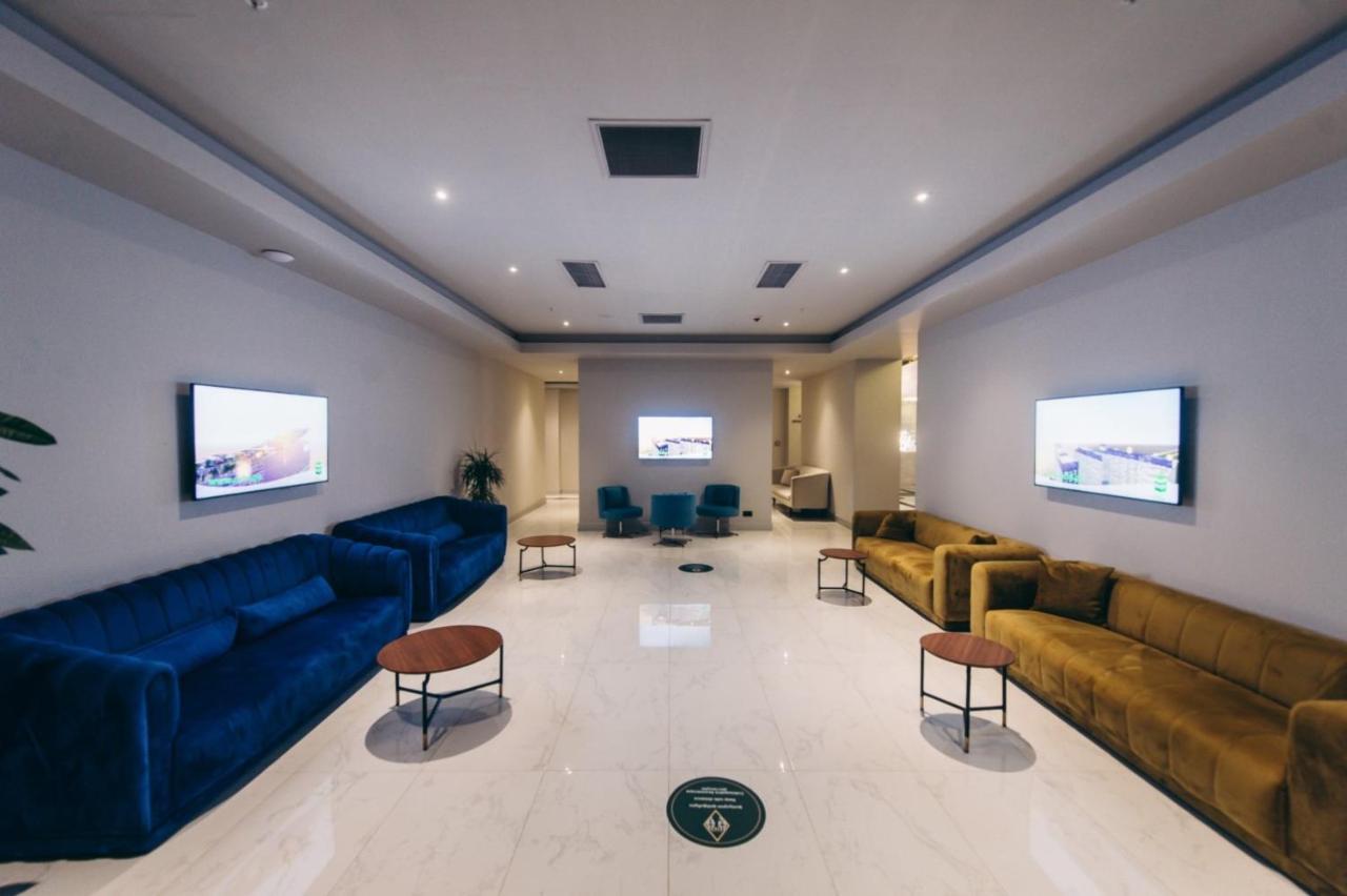 Elegance Sea View Aparthotel In Orbi City Батуми Экстерьер фото