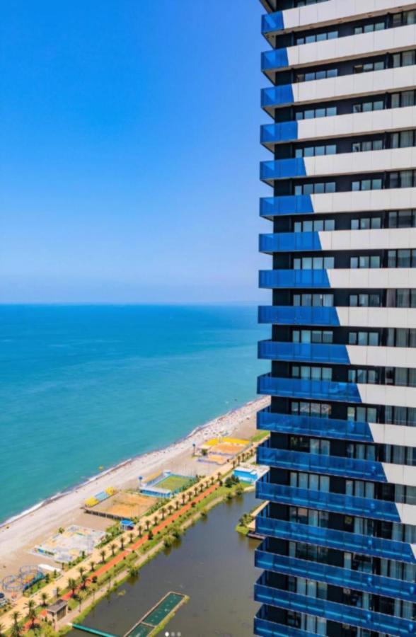Elegance Sea View Aparthotel In Orbi City Батуми Экстерьер фото