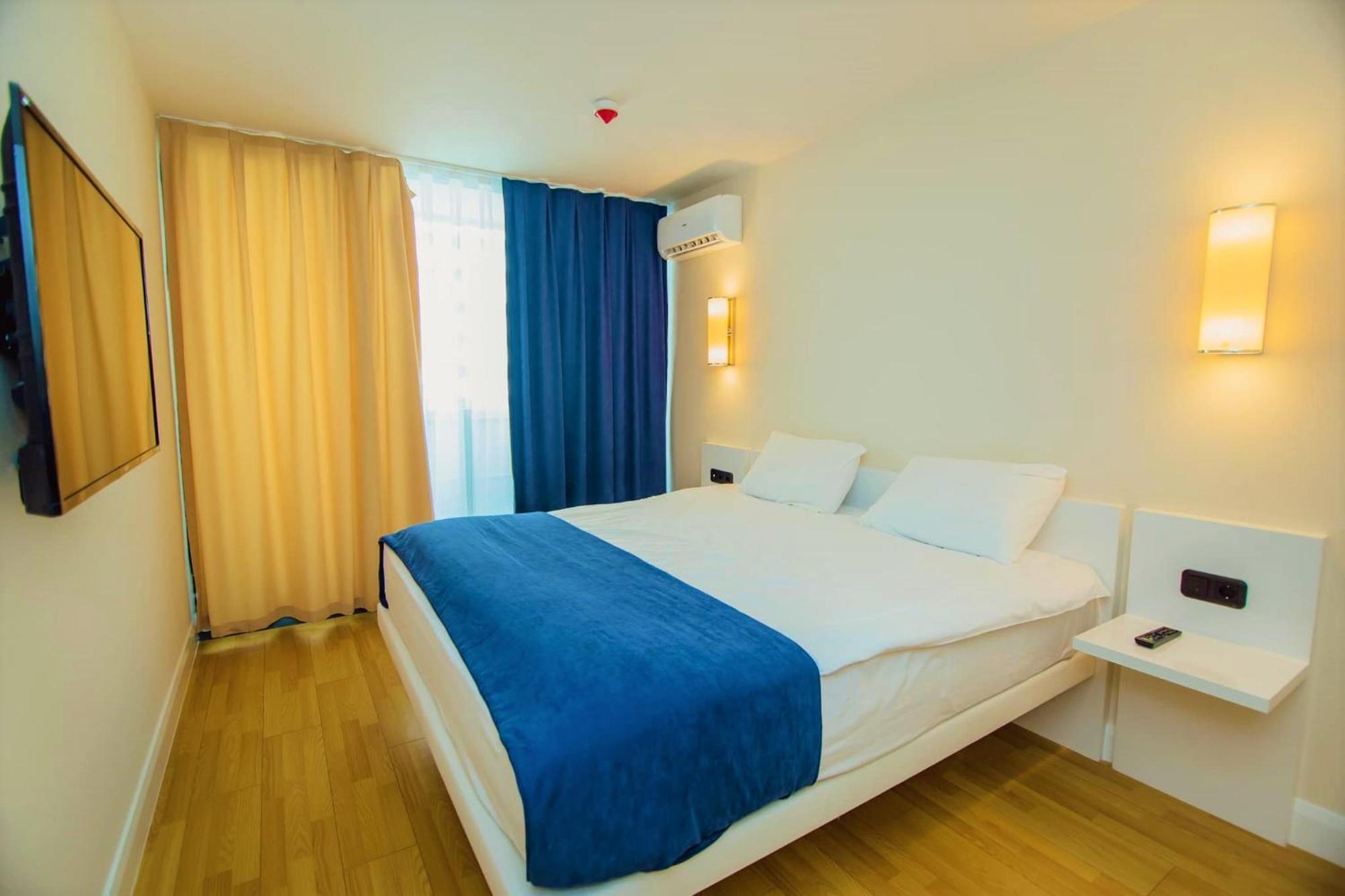 Elegance Sea View Aparthotel In Orbi City Батуми Экстерьер фото